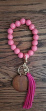 Load image into Gallery viewer, Keychain Wristlets - engravable