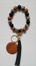Load image into Gallery viewer, Keychain Wristlets - engravable