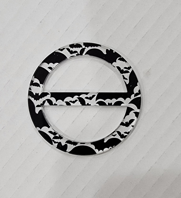 T-shirt or Scarf Slides