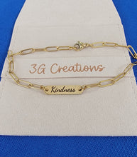Load image into Gallery viewer, Paperclip Bracelet
