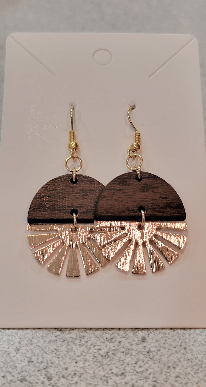 Golden Sunburst Swivel Earrings