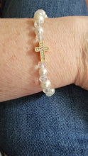 Load image into Gallery viewer, Faith &amp; Grace Cross Bead Bracelet
