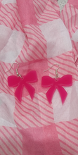 Load image into Gallery viewer, Ribbon Earring
