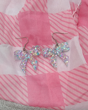 Load image into Gallery viewer, Ribbon Earring
