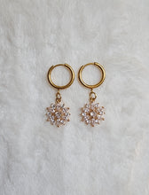 Load image into Gallery viewer, Sunflower Huggie Earrings
